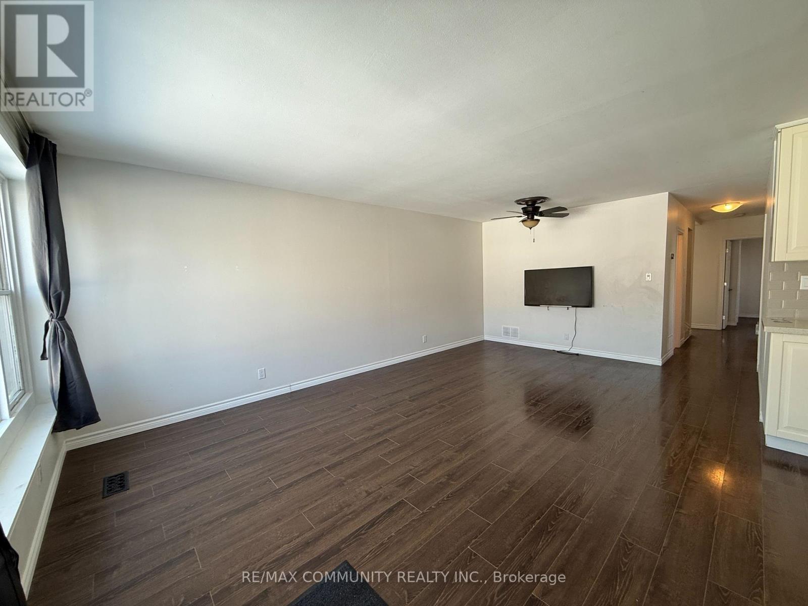 Main - 47 Davis Road, Aurora, Ontario  L4G 2B4 - Photo 3 - N12977618