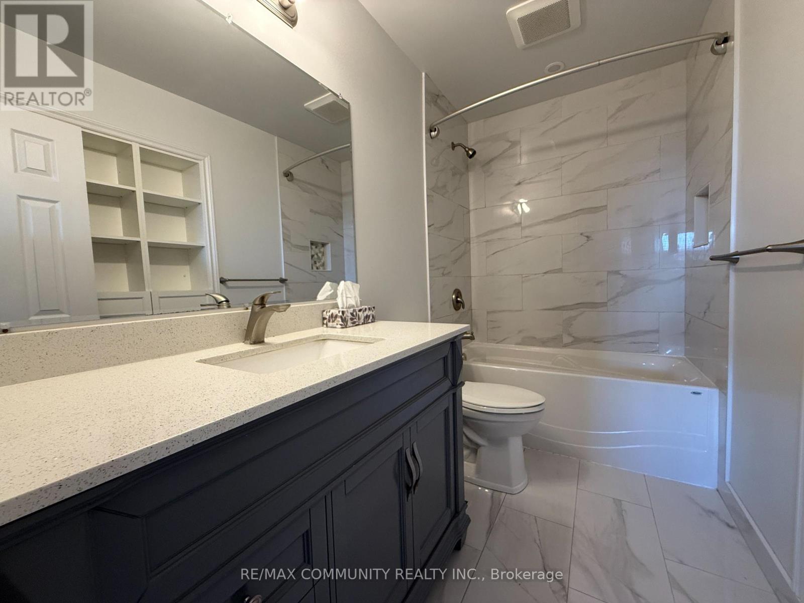 Main - 47 Davis Road, Aurora, Ontario  L4G 2B4 - Photo 11 - N12977618