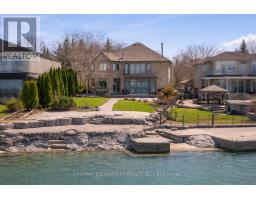 4 LAKESIDE DRIVE, Hamilton, Ontario