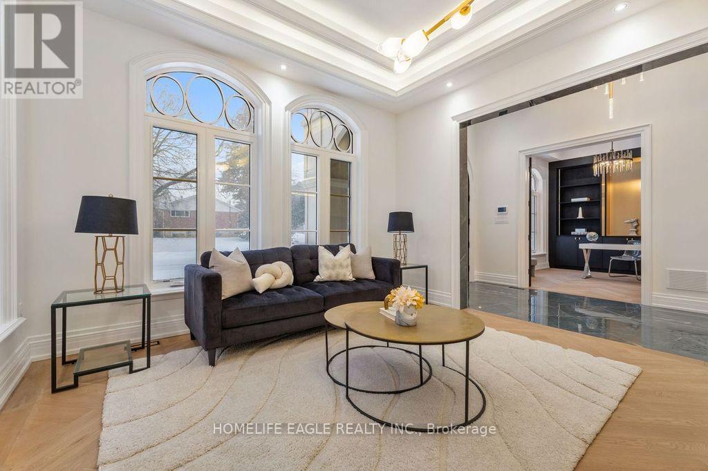 52 Child Drive, Aurora, Ontario  L4G 1Y5 - Photo 13 - N12991166