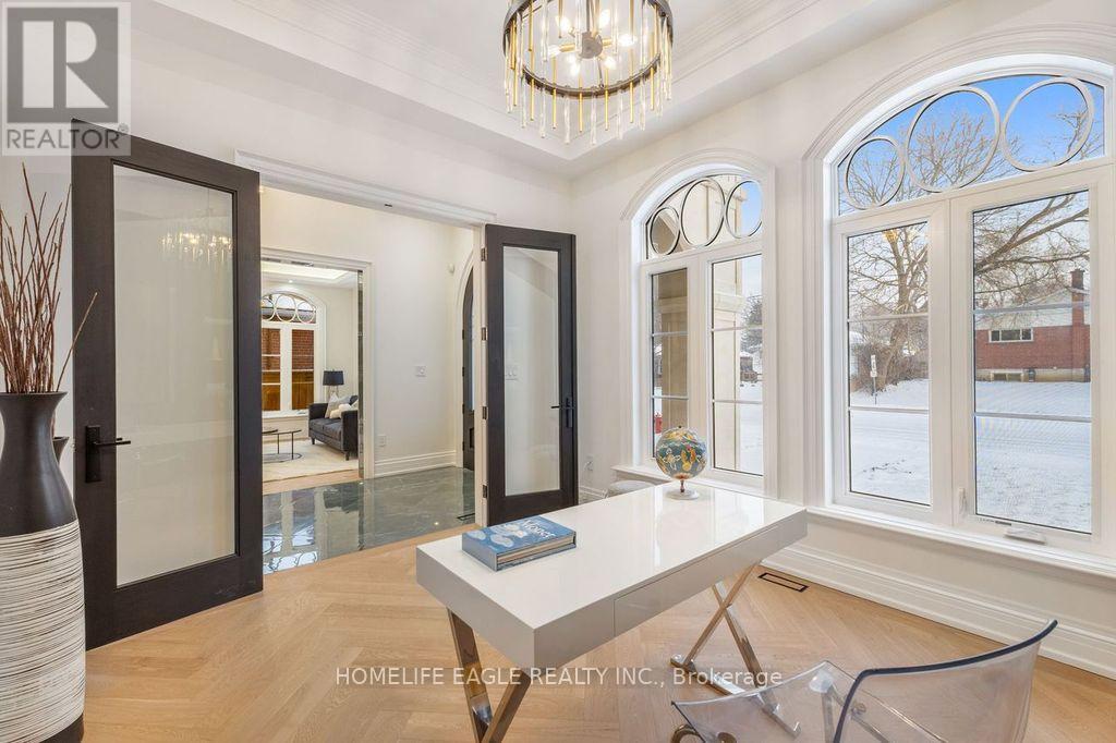 52 Child Drive, Aurora, Ontario  L4G 1Y5 - Photo 16 - N12991166