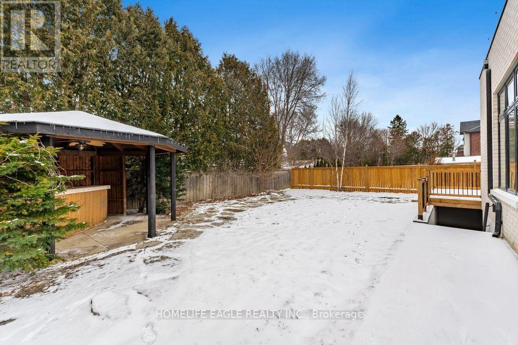 52 Child Drive, Aurora, Ontario  L4G 1Y5 - Photo 45 - N12991166