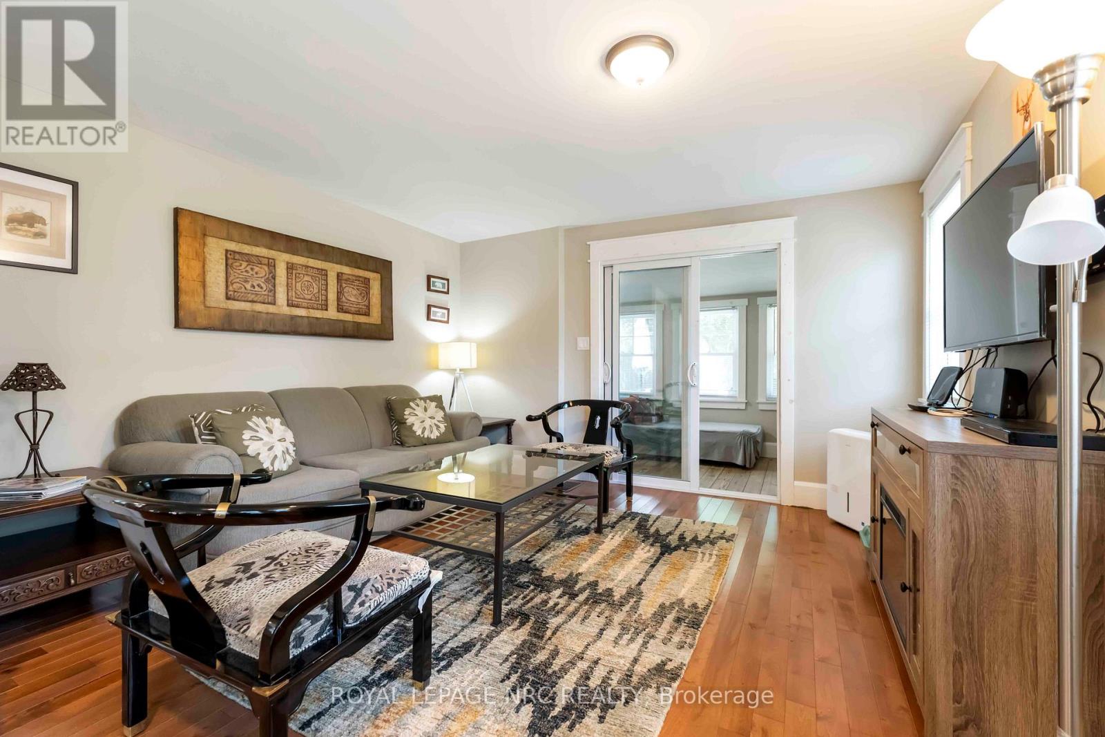 3242 Riselay Avenue, Fort Erie, Ontario  L0S 1N0 - Photo 13 - X12991494