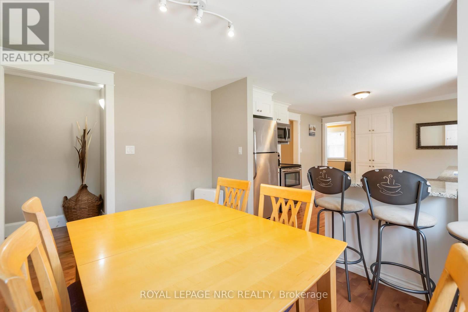 3242 Riselay Avenue, Fort Erie, Ontario  L0S 1N0 - Photo 22 - X12991494