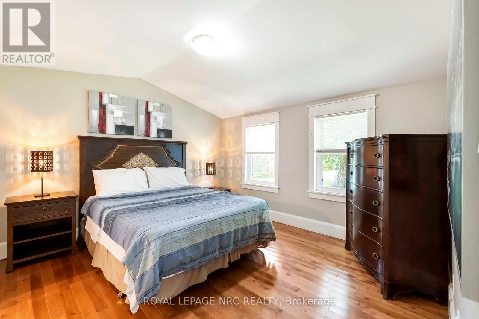 3242 Riselay Avenue, Fort Erie, Ontario  L0S 1N0 - Photo 23 - X12991494