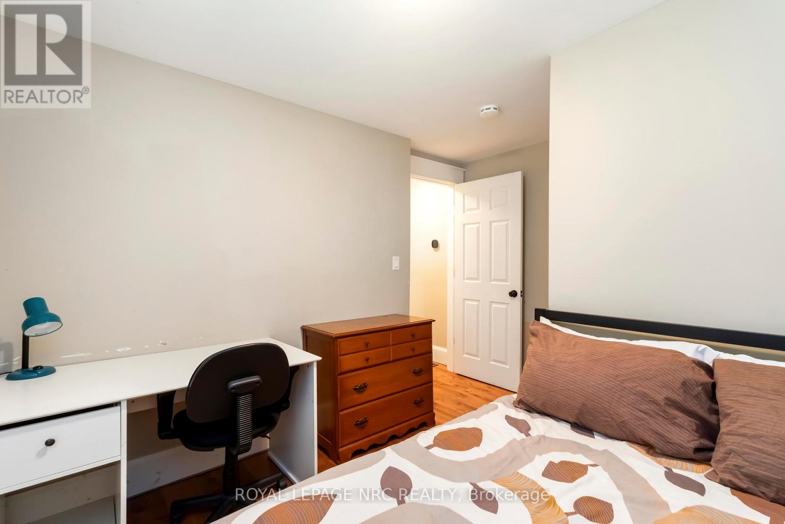 3242 Riselay Avenue, Fort Erie, Ontario  L0S 1N0 - Photo 28 - X12991494