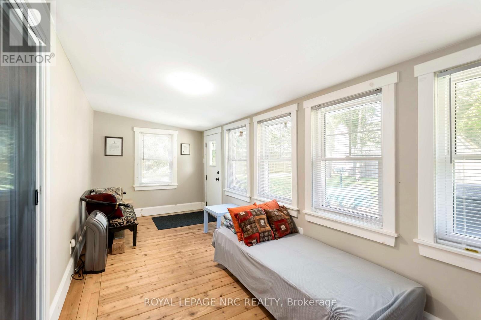 3242 Riselay Avenue, Fort Erie, Ontario  L0S 1N0 - Photo 32 - X12991494