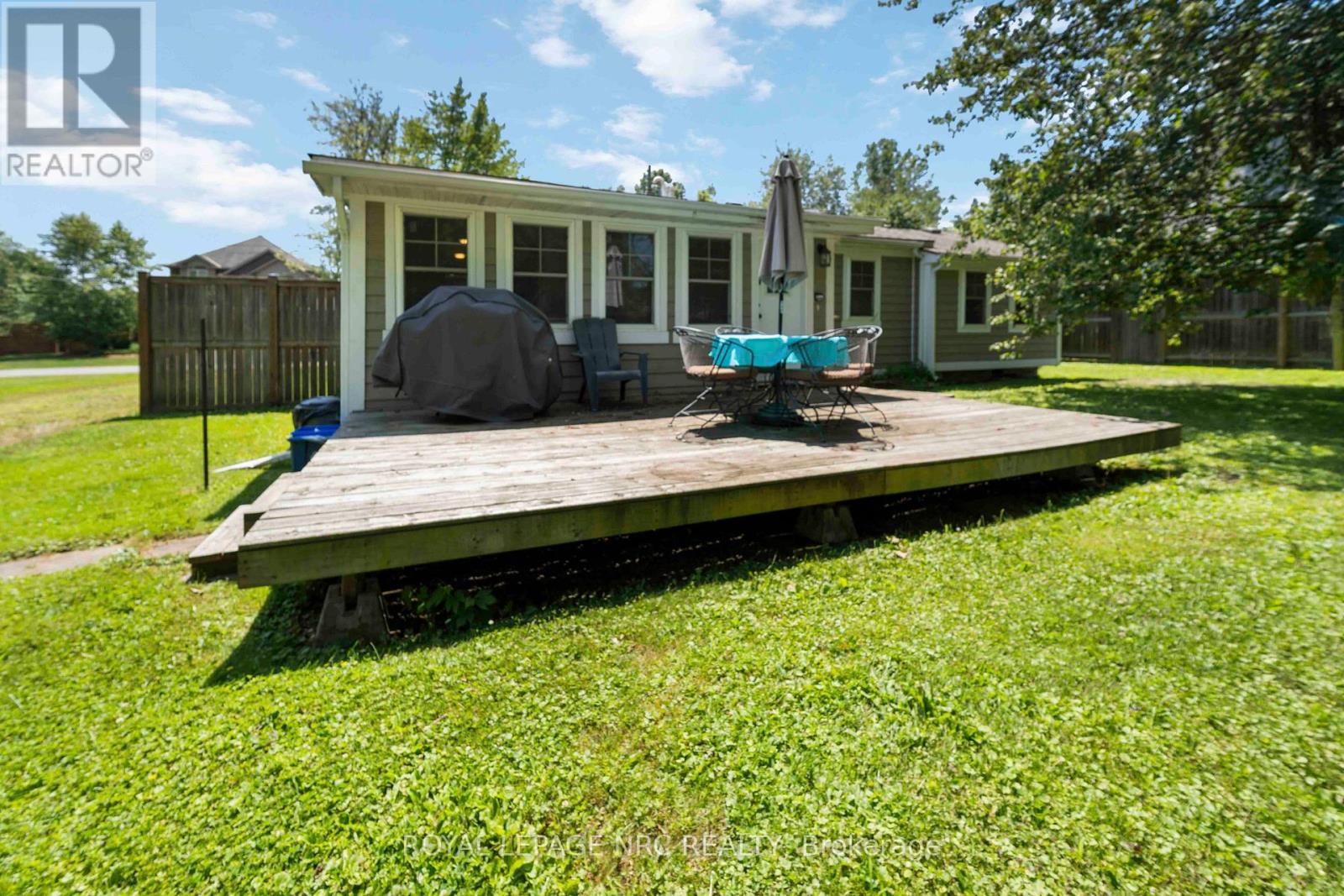 3242 Riselay Avenue, Fort Erie, Ontario  L0S 1N0 - Photo 36 - X12991494