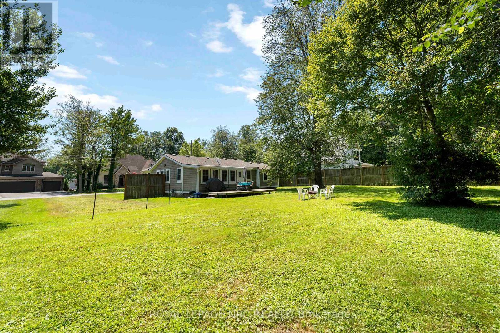 3242 Riselay Avenue, Fort Erie, Ontario  L0S 1N0 - Photo 40 - X12991494