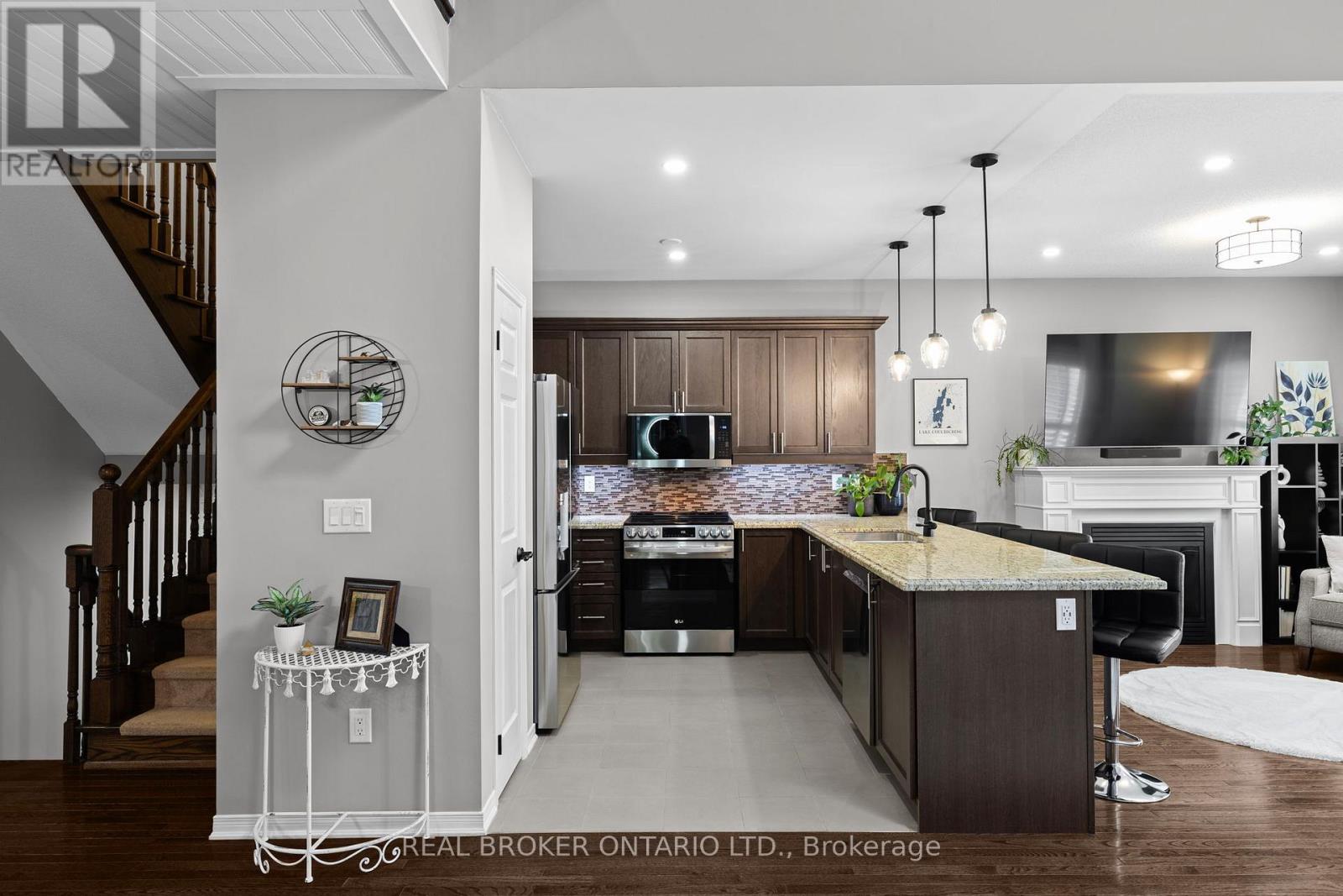 3321 Beach Club Boulevard, Severn, Ontario  L3V 0E1 - Photo 9 - S12991116