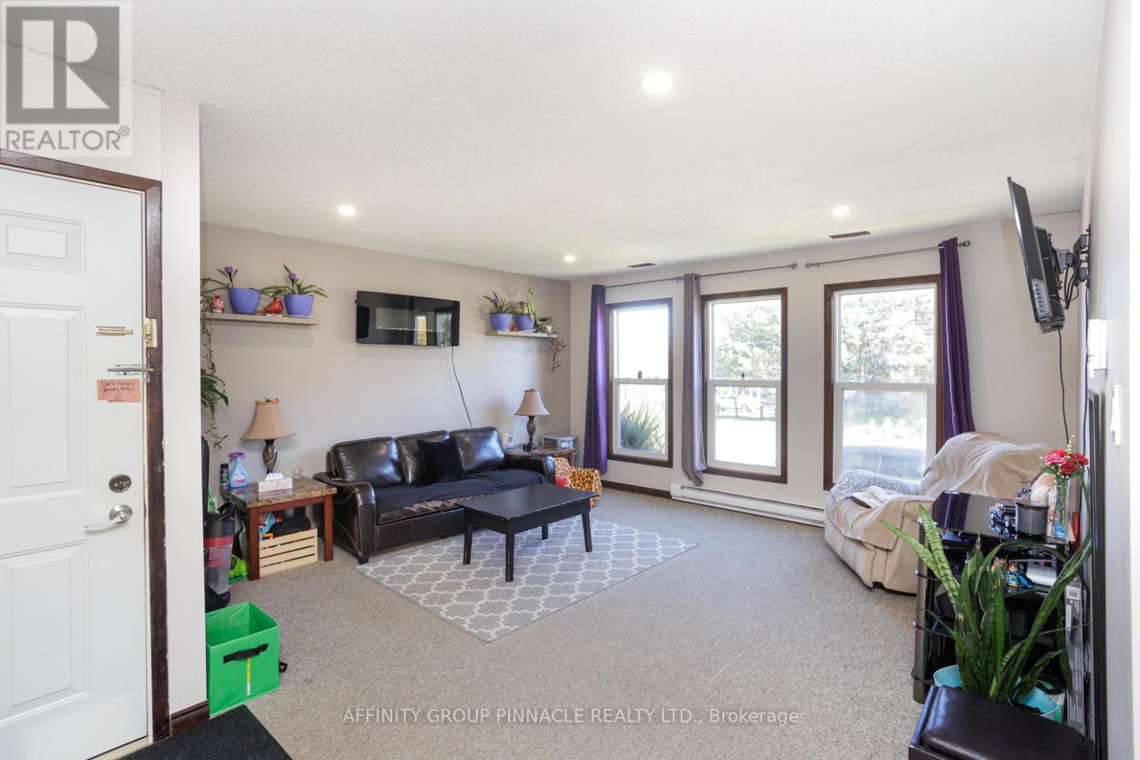 178 Colborne Street W, Kawartha Lakes, Ontario  K9V 6A1 - Photo 8 - X12916630