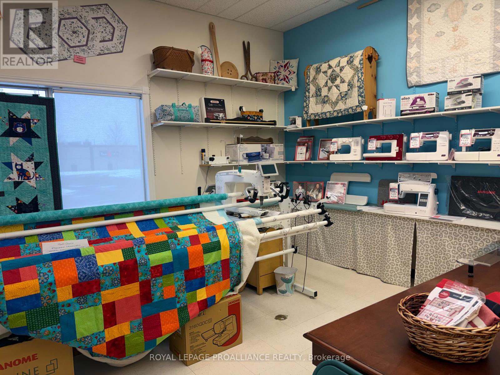 2 - 7712 Kent Boulevard, Brockville, Ontario  K6V 7H6 - Photo 5 - X12991484