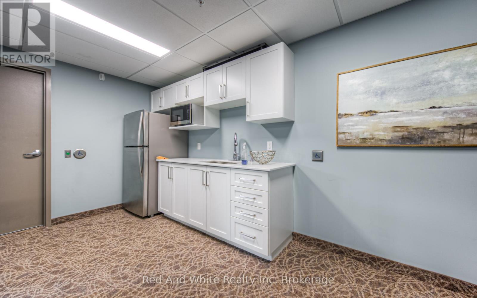 407 - 175 Commonwealth Street, Kitchener, Ontario N2E 0H4 - Photo 29 - X12991418