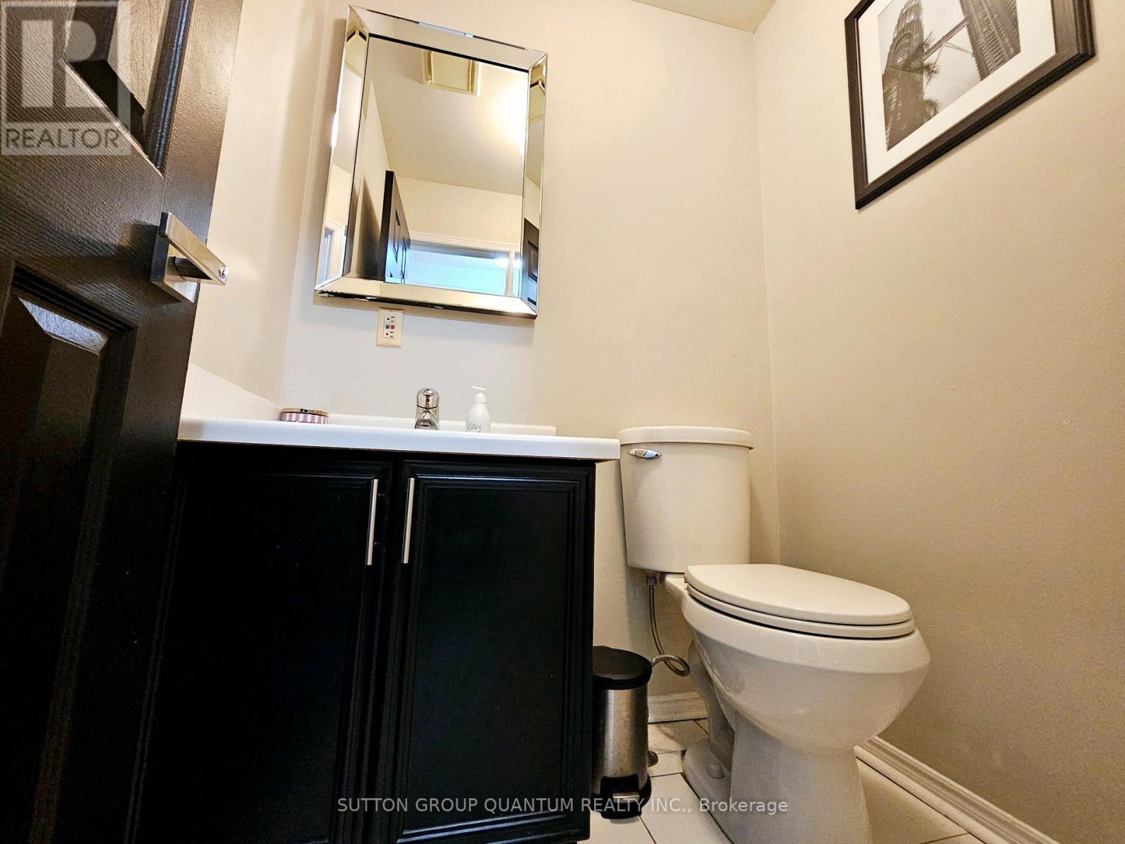 185 Blackfoot Trail S, Mississauga, Ontario  L5R 2G5 - Photo 15 - W12991110