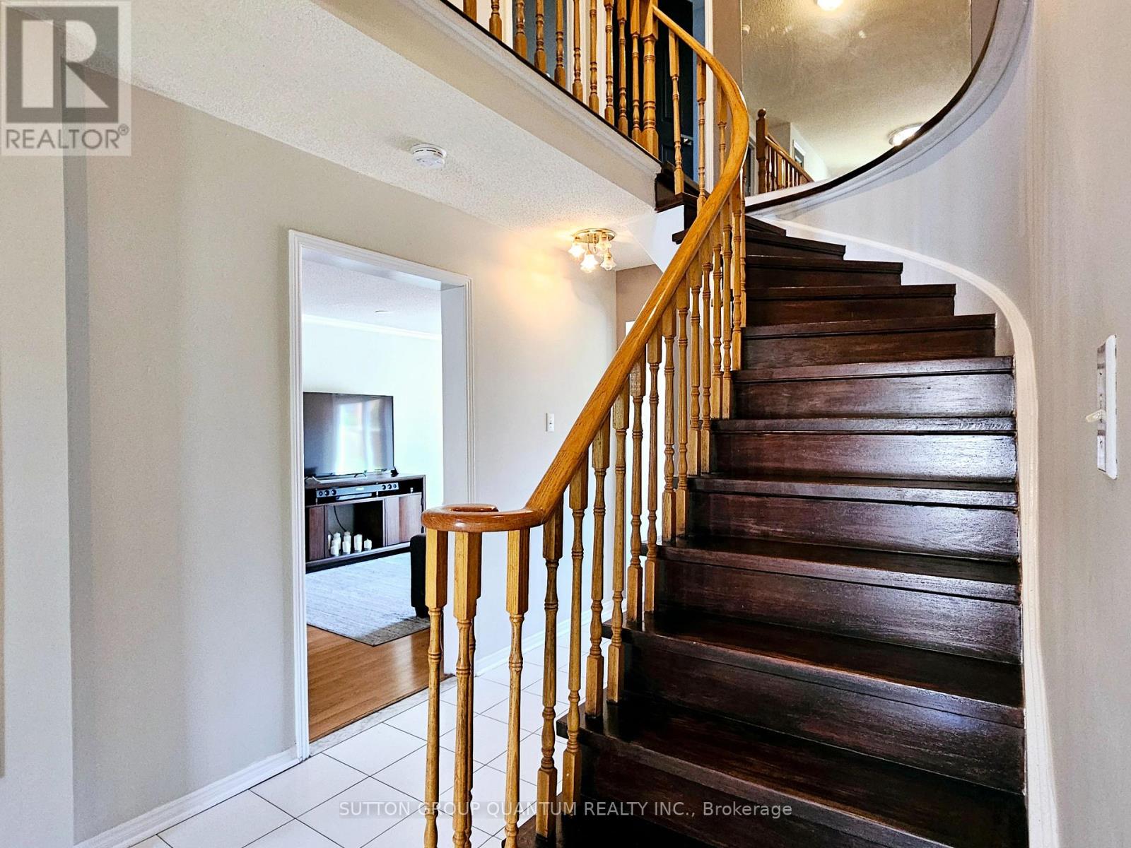 185 Blackfoot Trail S, Mississauga, Ontario  L5R 2G5 - Photo 17 - W12991110