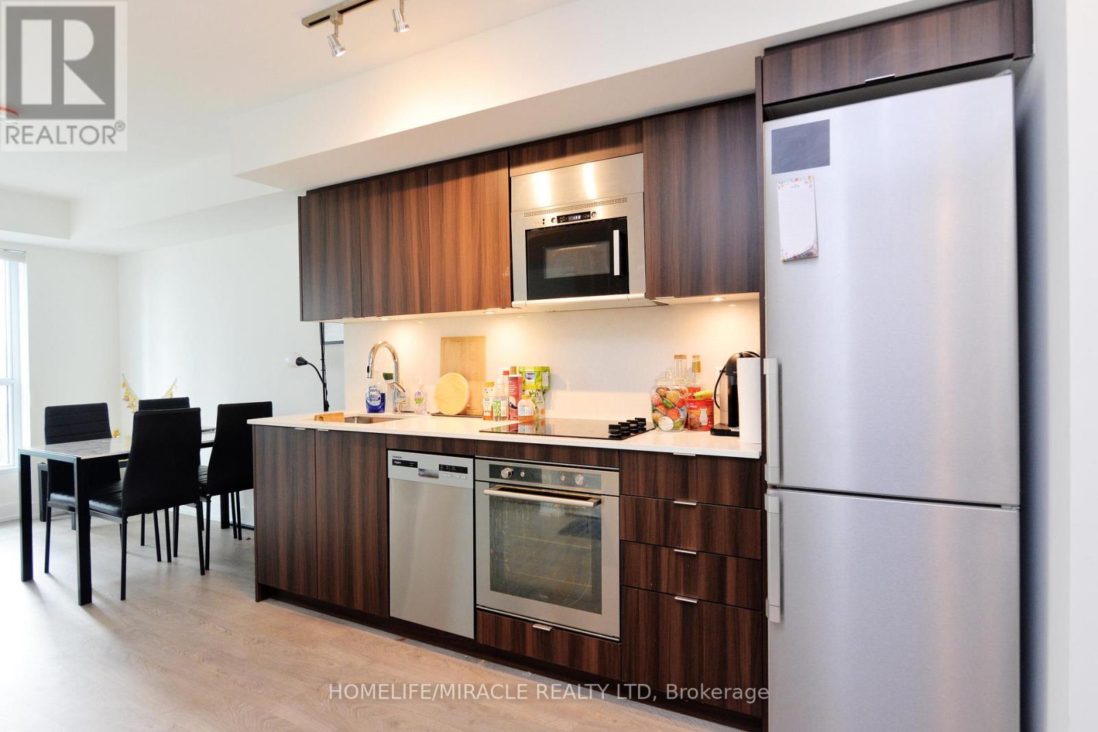 1732 - 5 Mabelle Avenue, Toronto, Ontario  M9A 0C8 - Photo 13 - W12991144