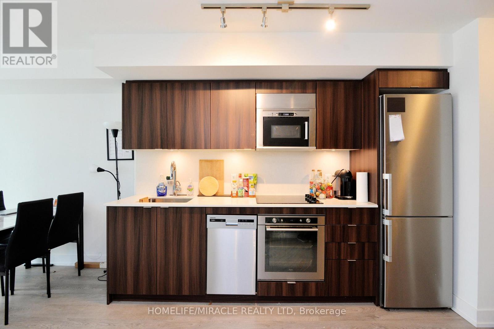 1732 - 5 Mabelle Avenue, Toronto, Ontario  M9A 0C8 - Photo 15 - W12991144