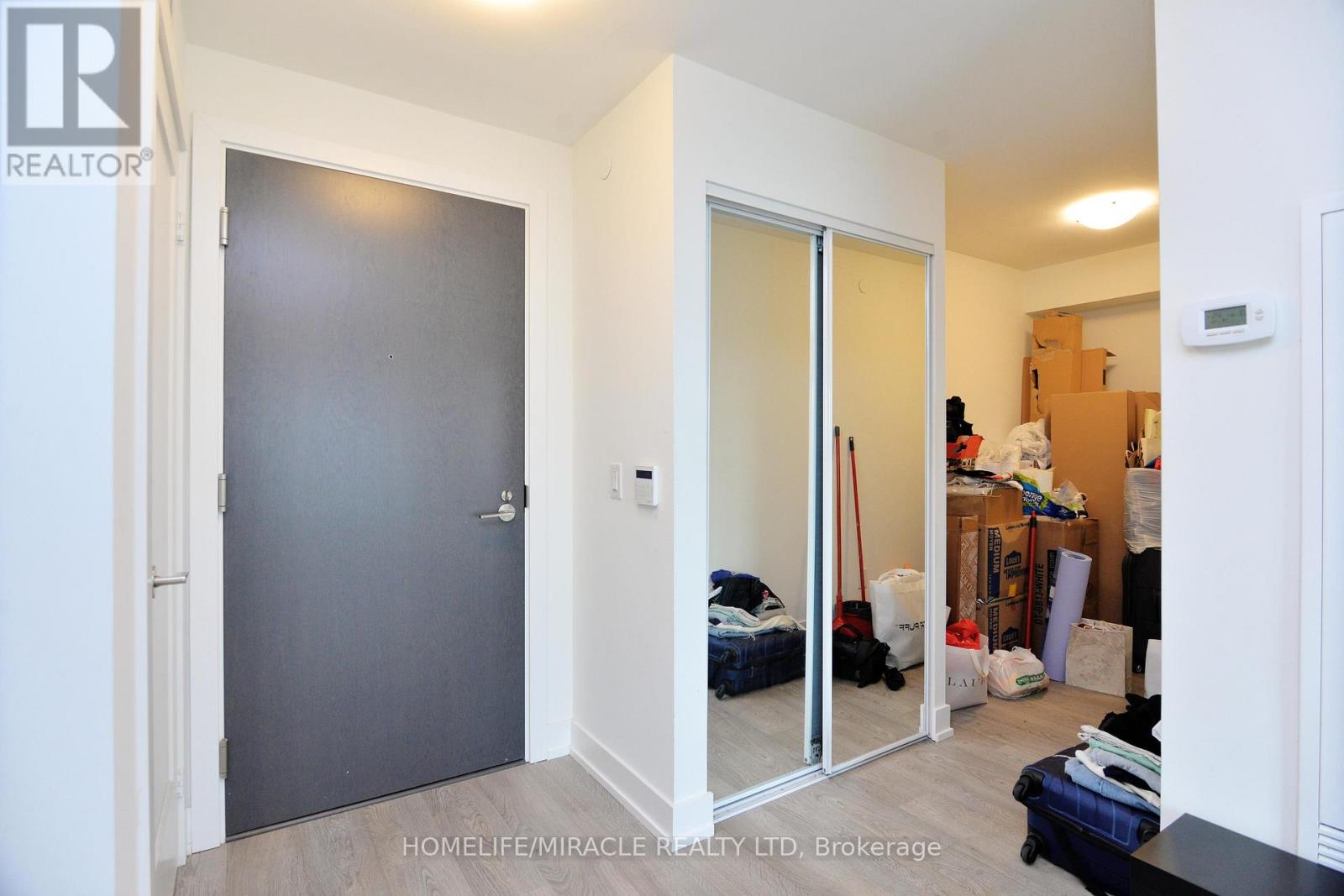 1732 - 5 Mabelle Avenue, Toronto, Ontario  M9A 0C8 - Photo 27 - W12991144