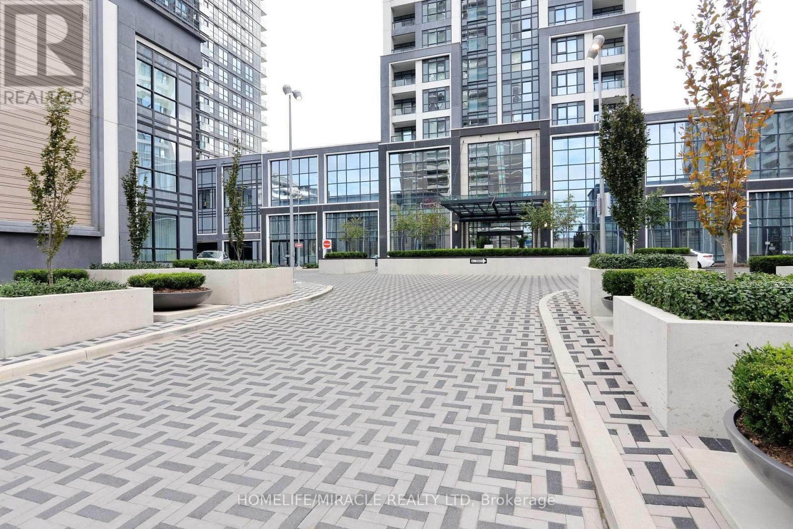 1732 - 5 Mabelle Avenue, Toronto, Ontario  M9A 0C8 - Photo 3 - W12991144