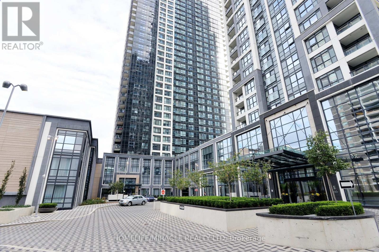 1732 - 5 Mabelle Avenue, Toronto, Ontario  M9A 0C8 - Photo 4 - W12991144