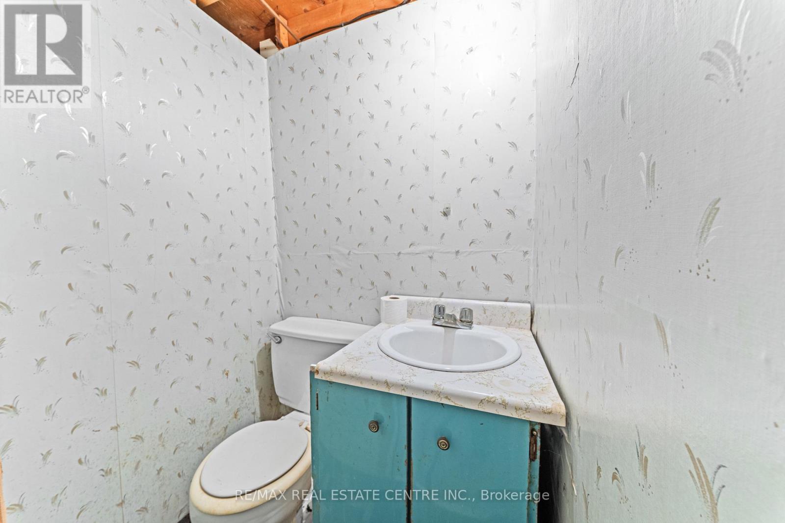 13 Gold Pine Court, Brampton, Ontario  L6S 2K6 - Photo 31 - W12991158