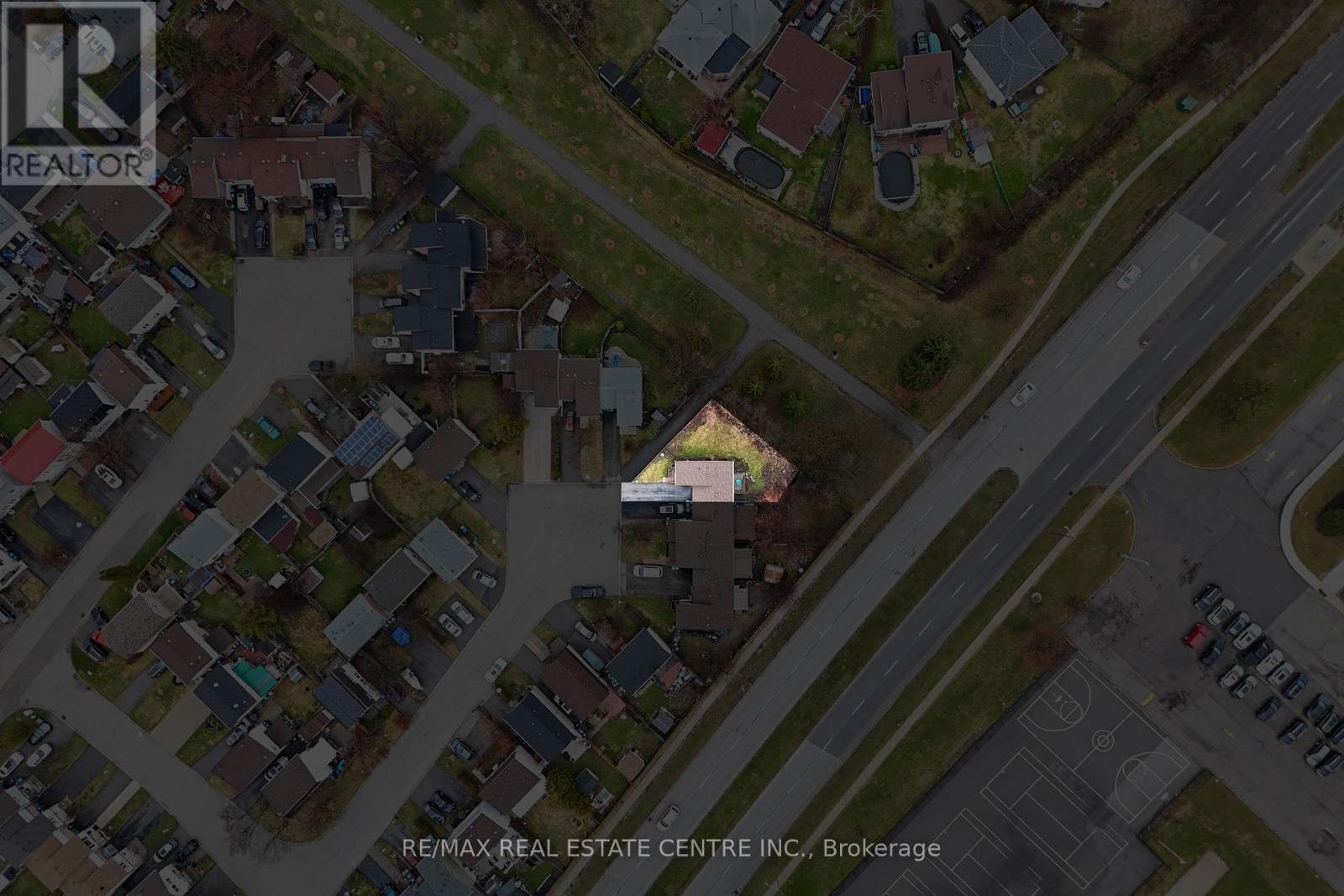 13 Gold Pine Court, Brampton, Ontario  L6S 2K6 - Photo 36 - W12991158