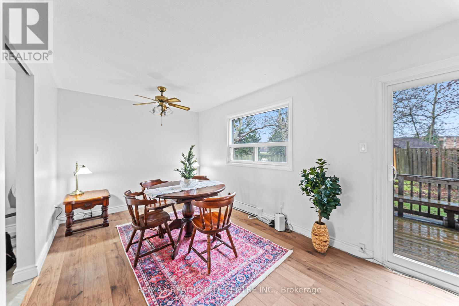 13 Gold Pine Court, Brampton, Ontario  L6S 2K6 - Photo 8 - W12991158