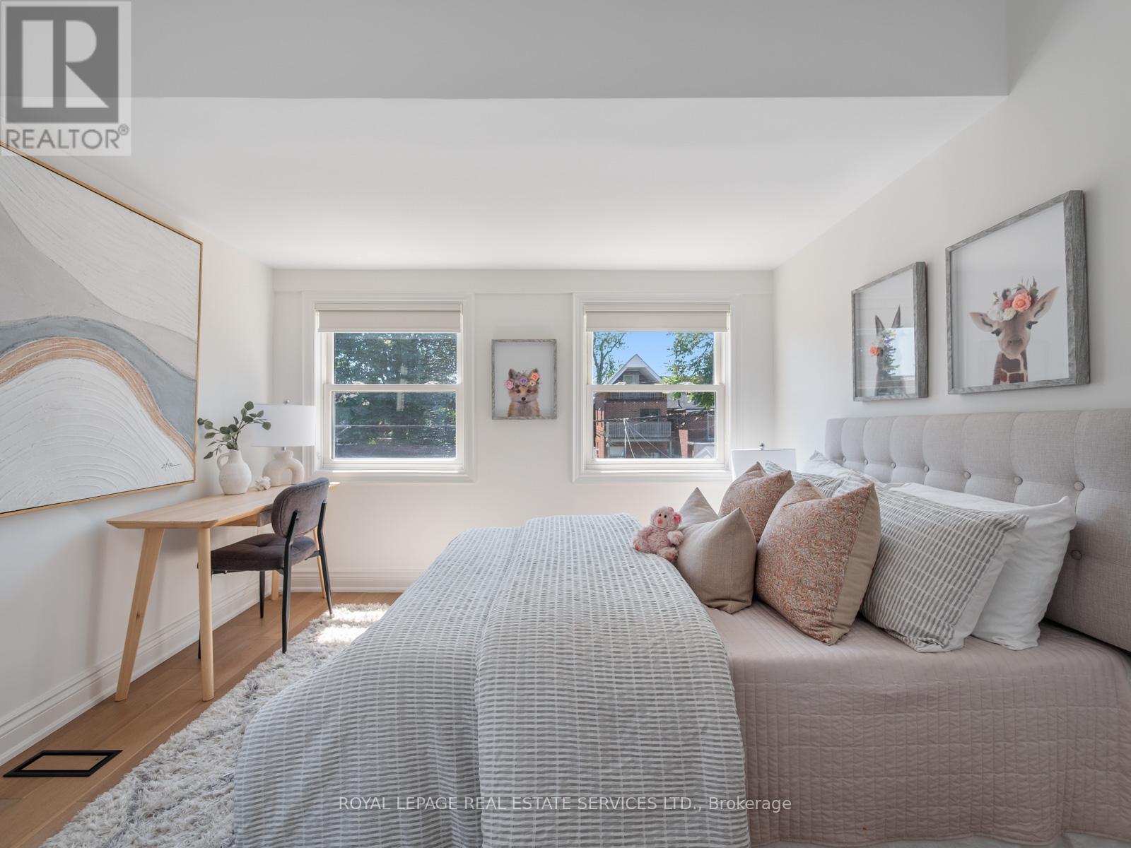 15 Melville Avenue, Toronto, Ontario  M6G 1Y1 - Photo 16 - W12991172