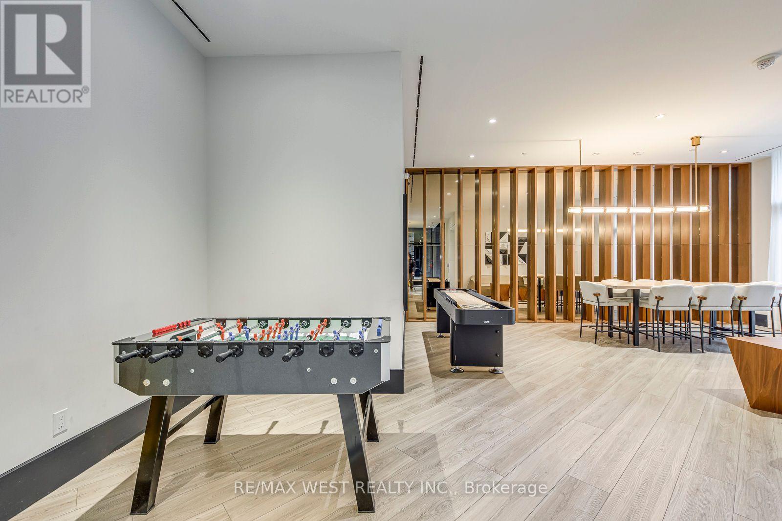 614 - 1808 St Clair Avenue W, Toronto, Ontario  M6N 0C1 - Photo 22 - W12991180