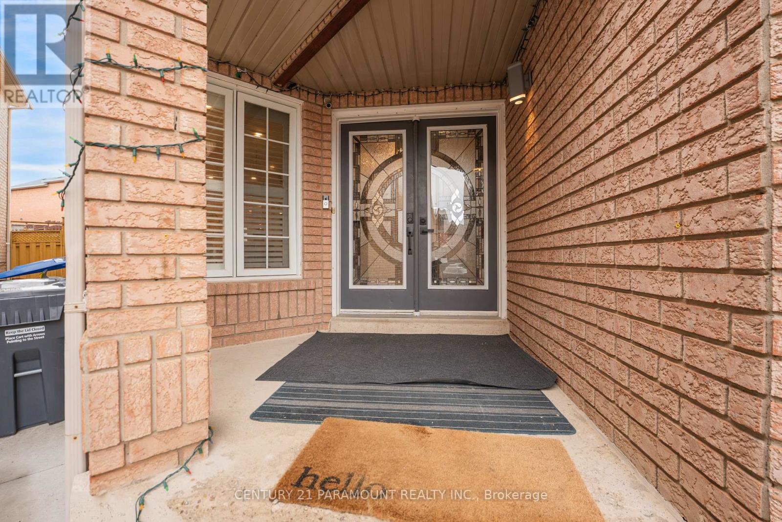 77 Tumbleweed Trail, Brampton, Ontario  L6Y 4Z9 - Photo 5 - W12991202