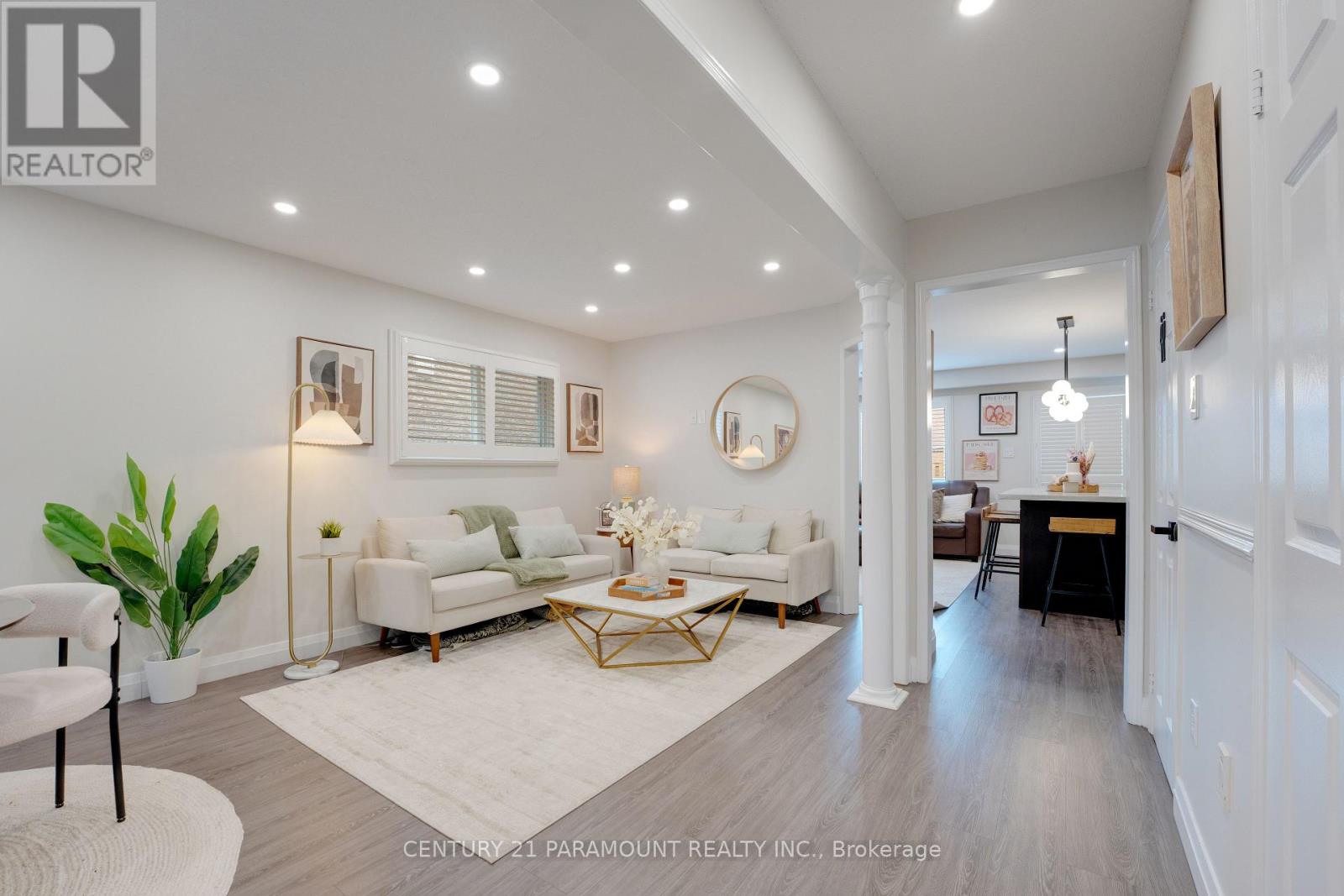 77 Tumbleweed Trail, Brampton, Ontario  L6Y 4Z9 - Photo 9 - W12991202