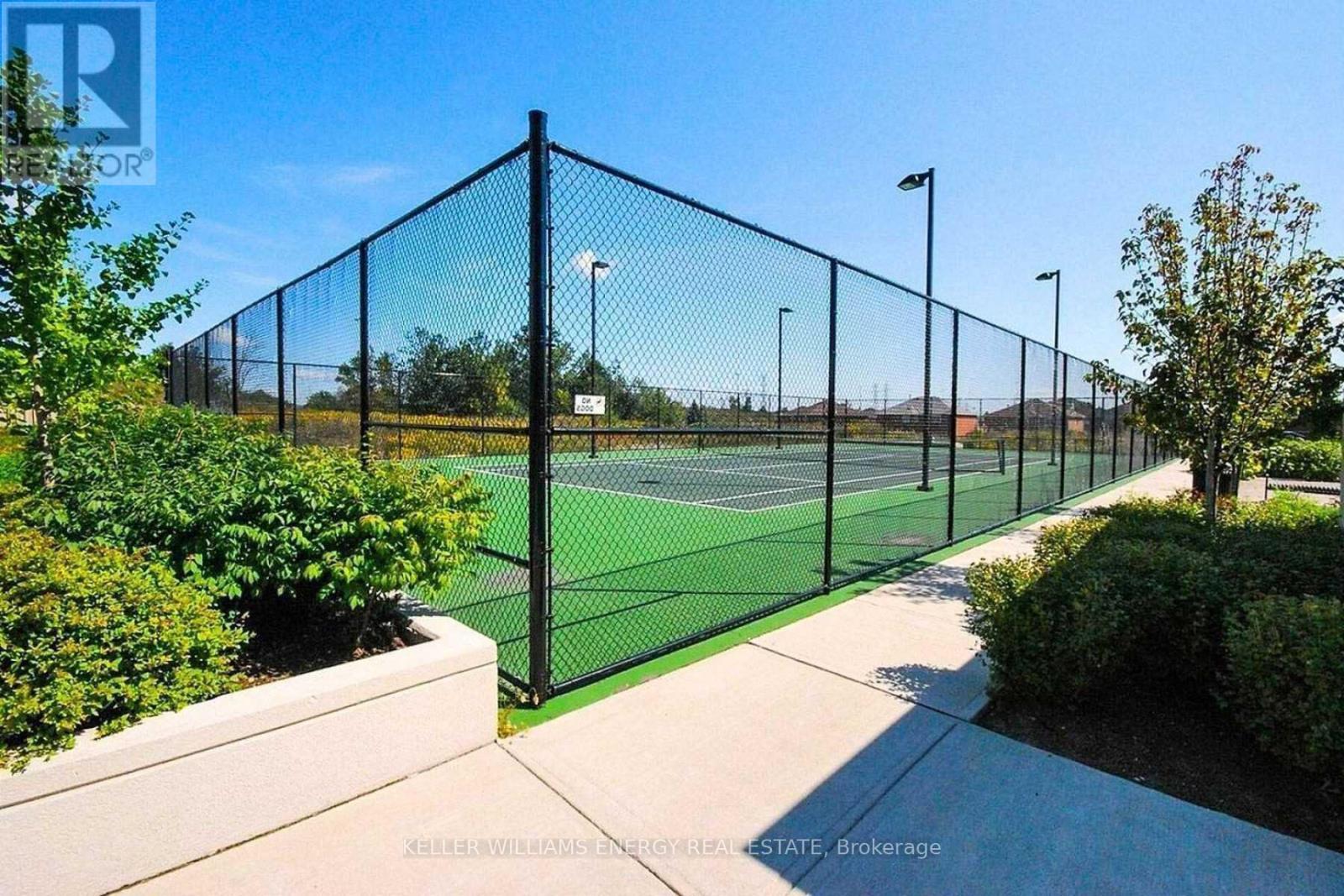 710 - 349 Rathburn Road West Road S, Mississauga, Ontario  L5B 0G9 - Photo 12 - W12991336