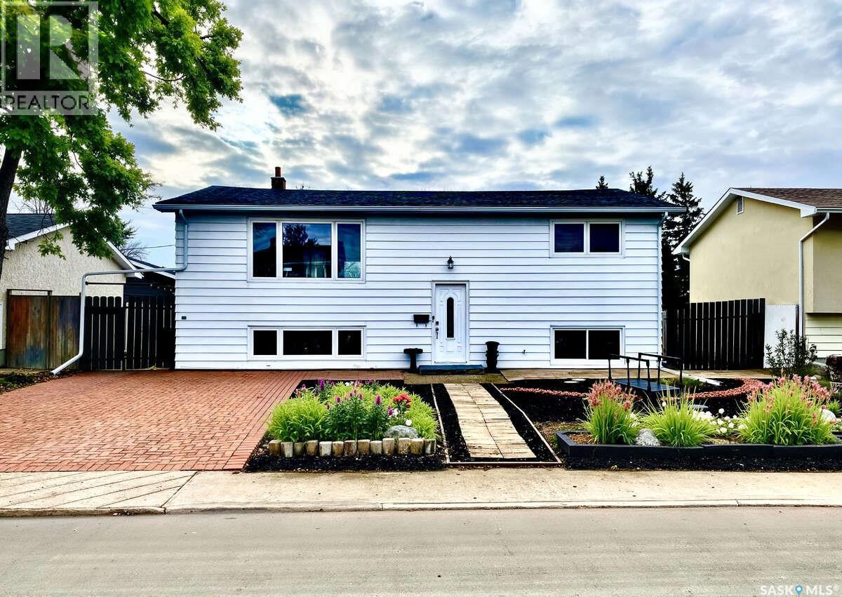 7227 6th AVENUE, Regina, Saskatchewan