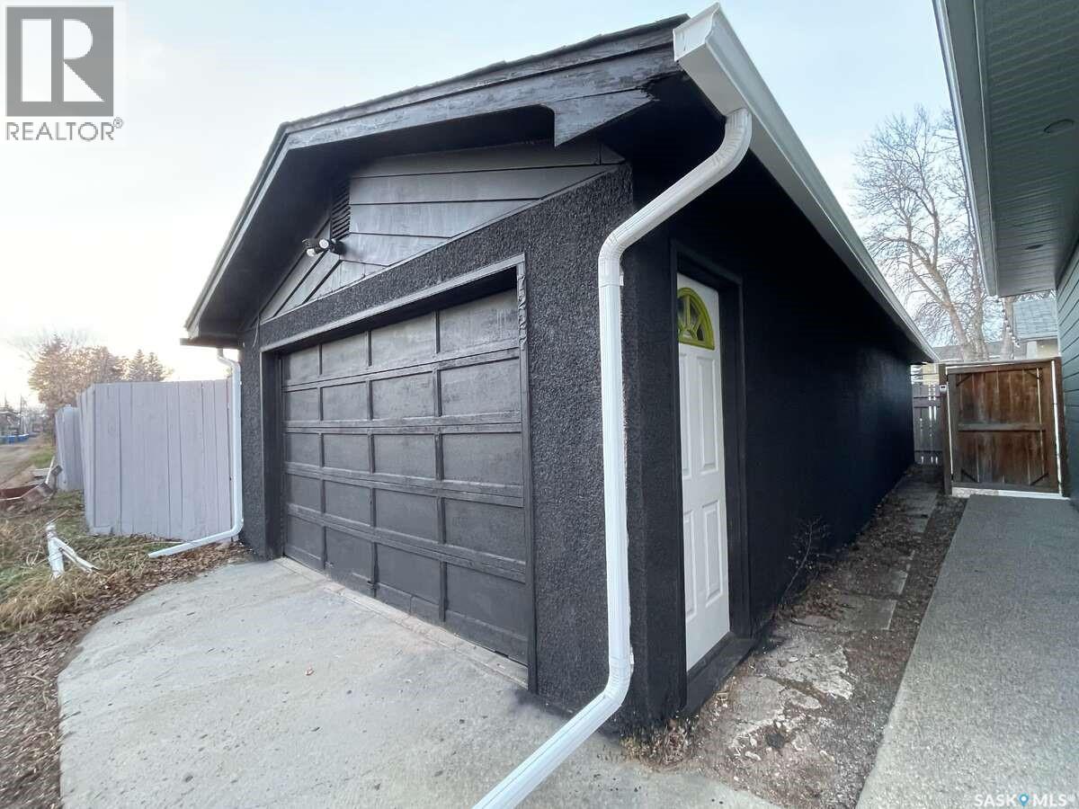 7227 6th Avenue, Regina, Saskatchewan  S4T 0P3 - Photo 27 - SK031482