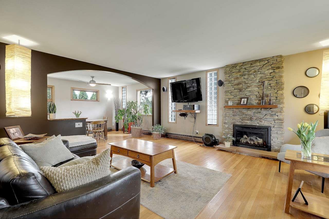 10977 Wren Crescent, Surrey, British Columbia  V3R 5A1 - Photo 6 - R3106008