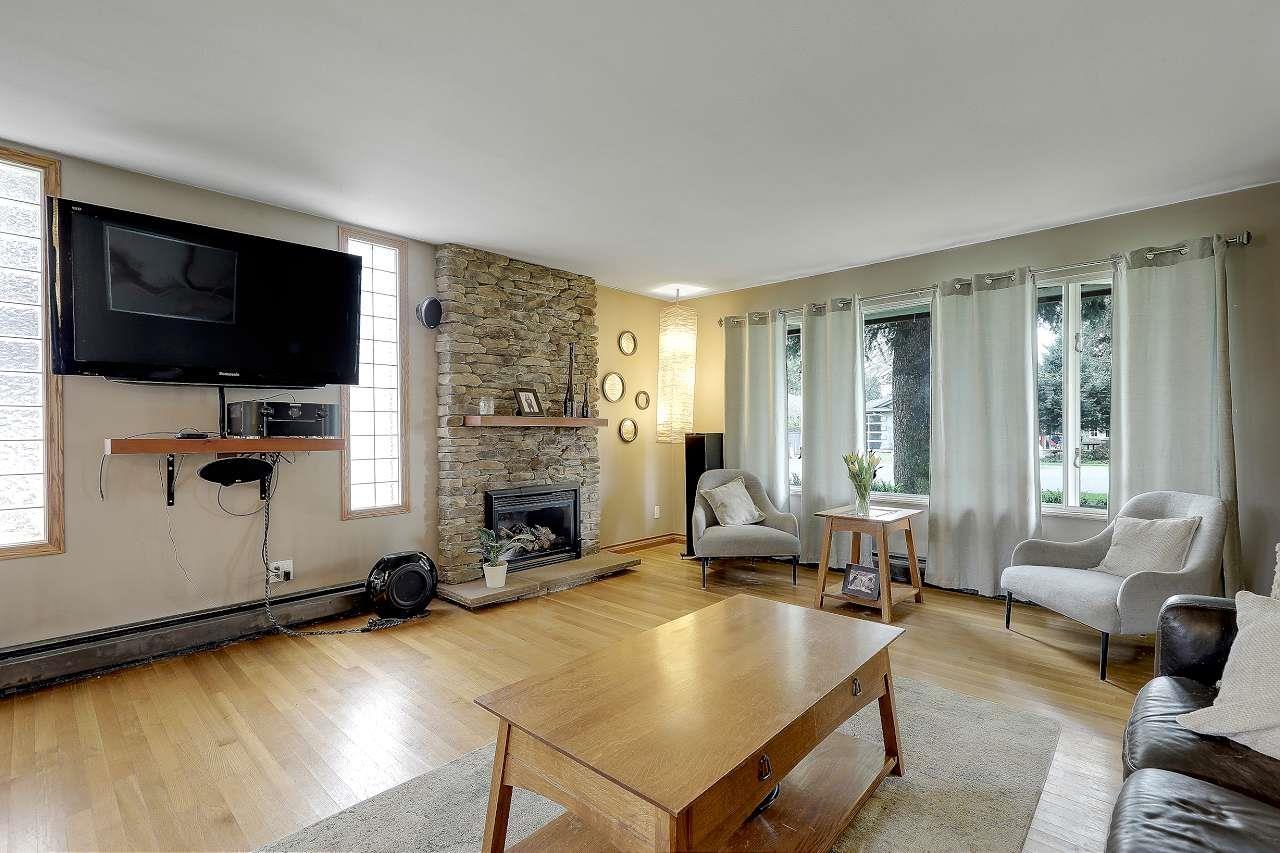 10977 Wren Crescent, Surrey, British Columbia  V3R 5A1 - Photo 7 - R3106008