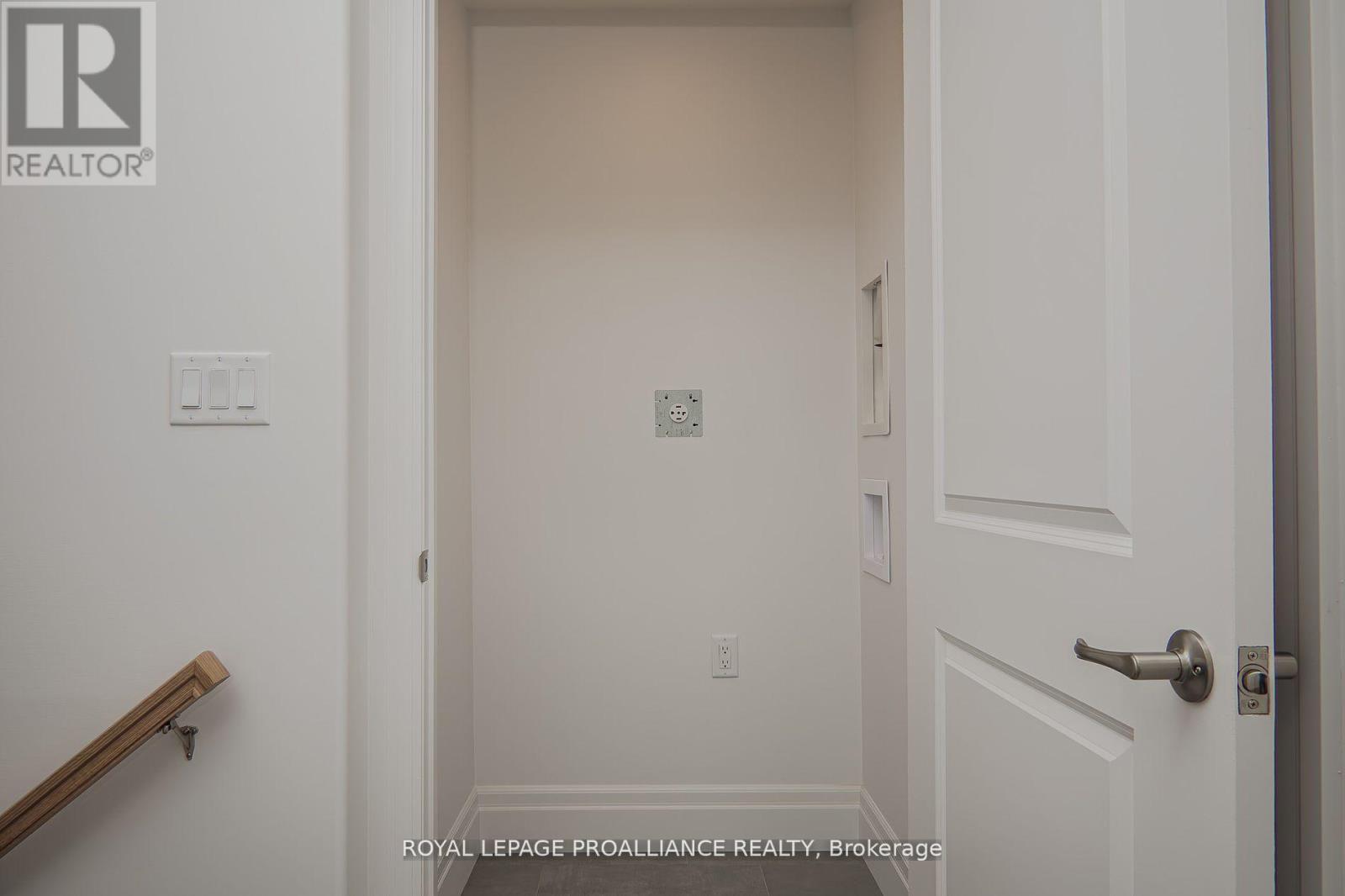 13 Markland Avenue, Prince Edward County, Ontario  K0K 2T0 - Photo 25 - X12991396