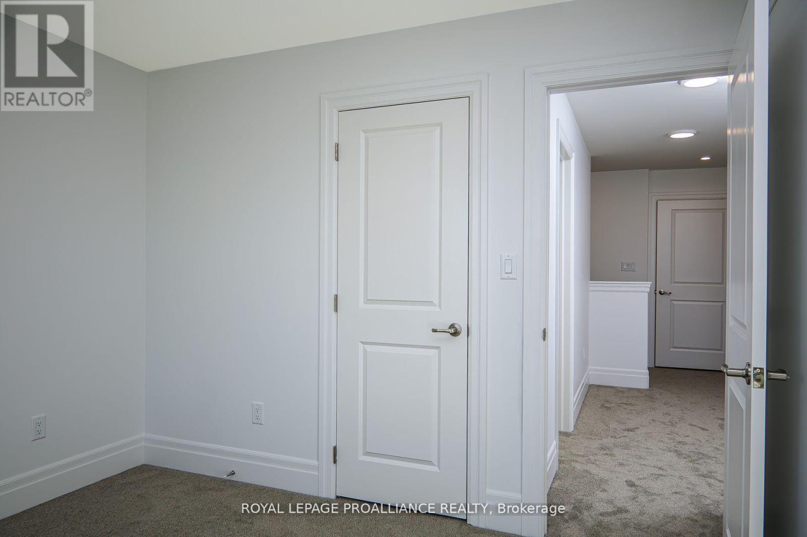 13 Markland Avenue, Prince Edward County, Ontario  K0K 2T0 - Photo 31 - X12991396