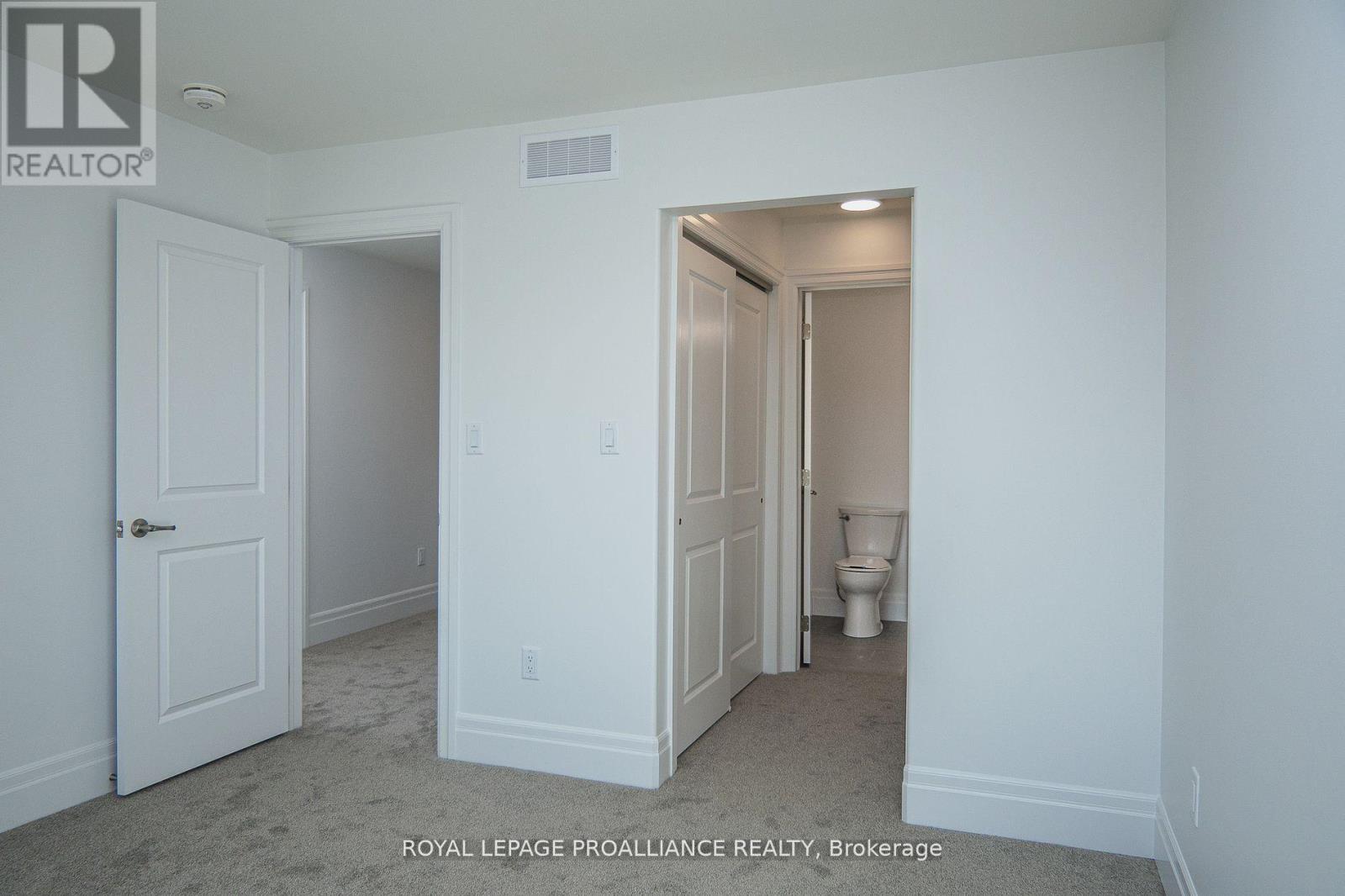 13 Markland Avenue, Prince Edward County, Ontario  K0K 2T0 - Photo 34 - X12991396