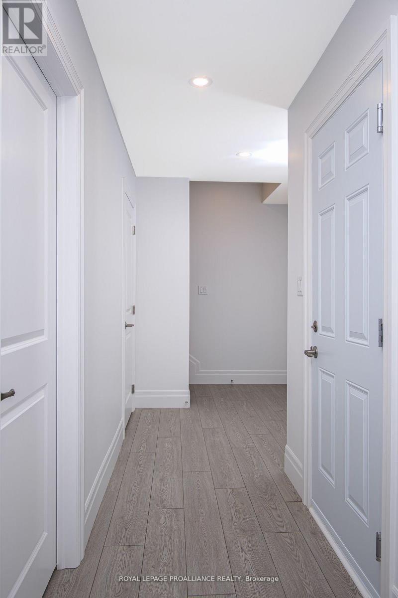 13 Markland Avenue, Prince Edward County, Ontario  K0K 2T0 - Photo 7 - X12991396