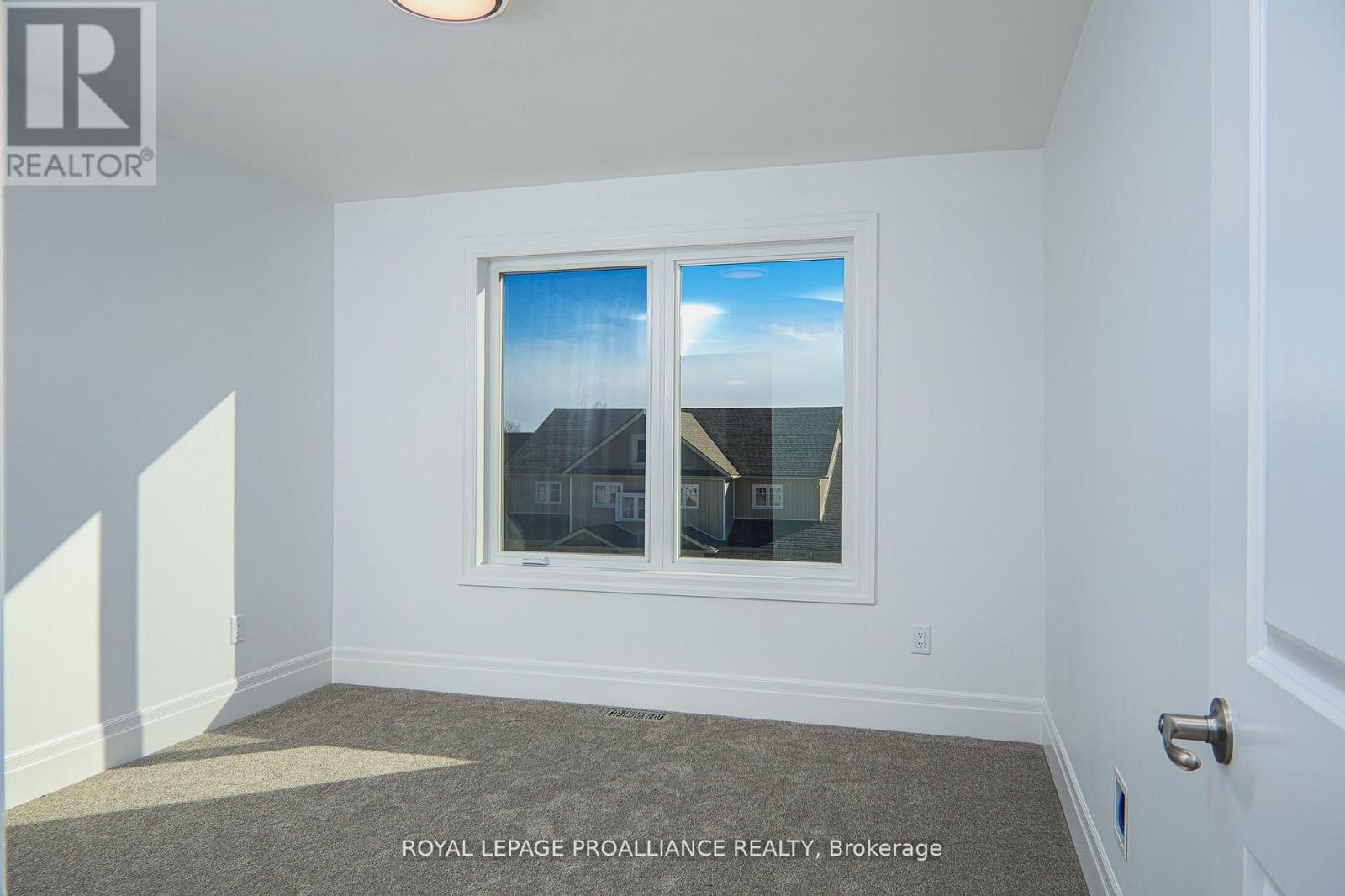 13 Markland Avenue, Prince Edward County, Ontario  K0K 2T0 - Photo 33 - X12991488