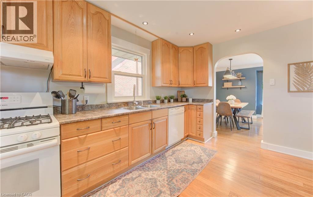 50 Edinburgh Road, Kitchener, Ontario  N2B 1M5 - Photo 9 - 40817750