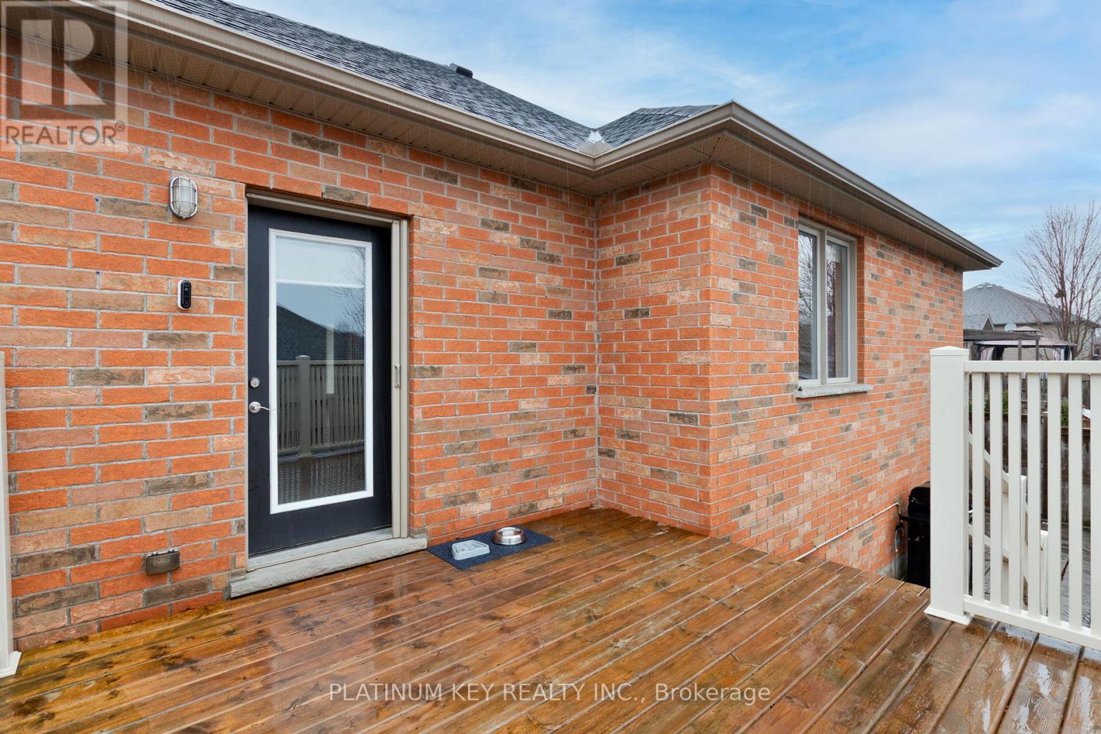 56 Cassie Crescent, Strathroy-Caradoc, Ontario N7G 4E2 - Photo 33 - X12991356