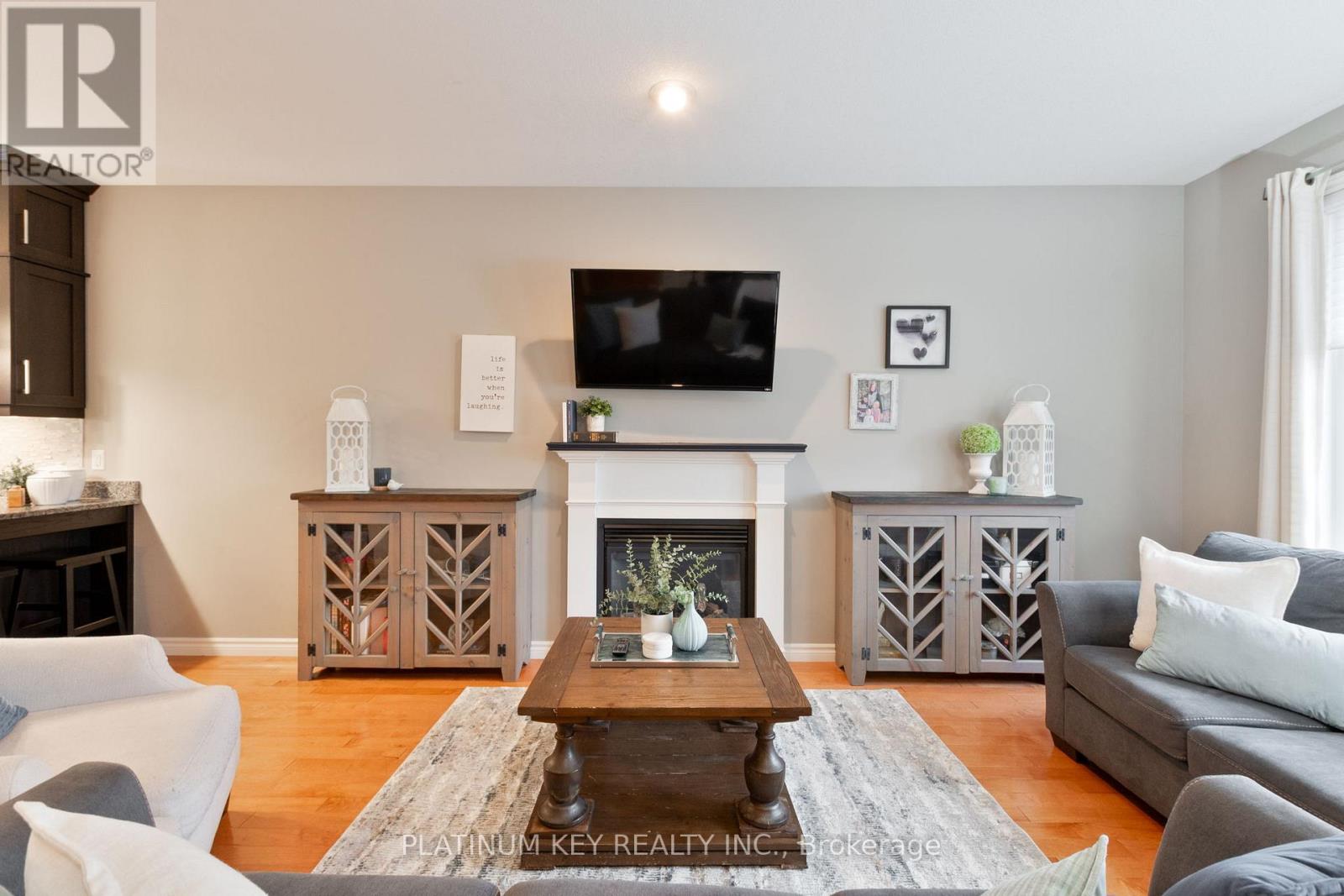 56 Cassie Crescent, Strathroy-Caradoc, Ontario N7G 4E2 - Photo 7 - X12991356