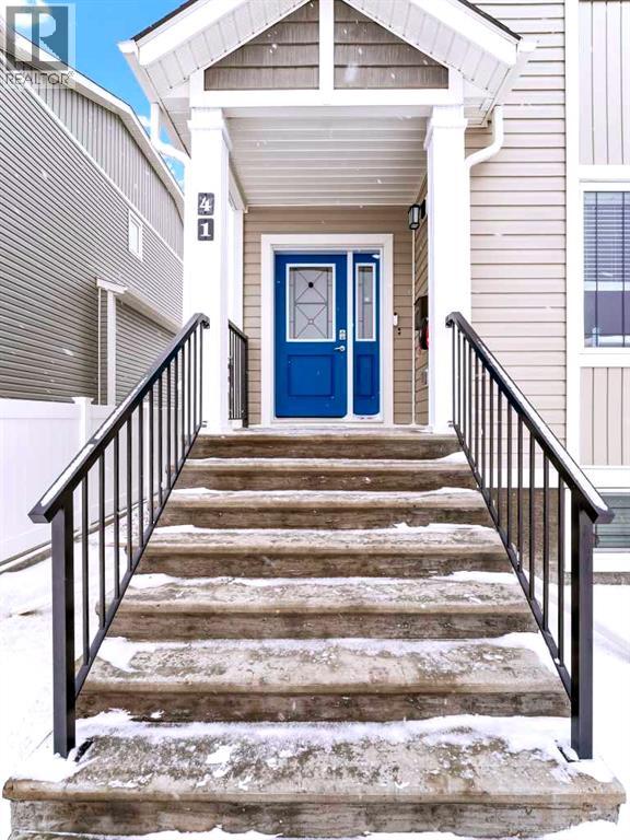 41 Somerside Gate Se, Medicine Hat, Alberta  T1B 0M1 - Photo 2 - A2287437