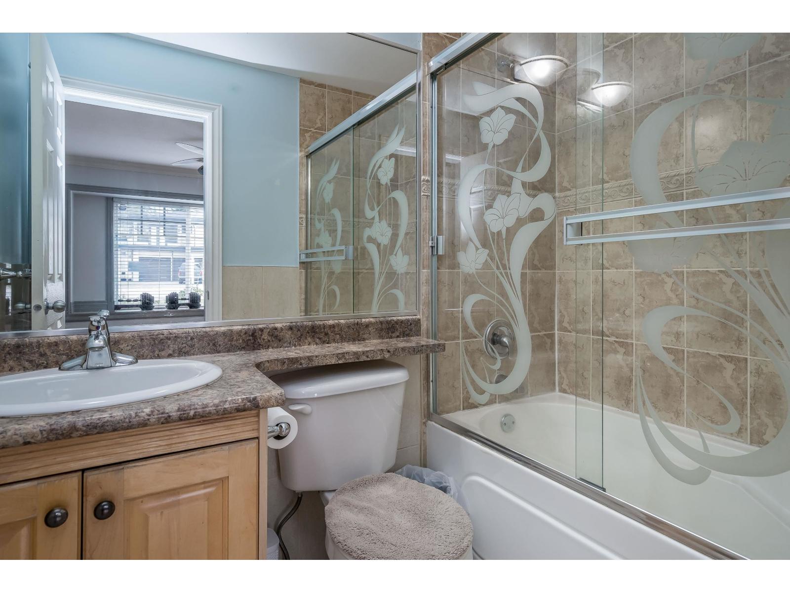 15688 88 Avenue, Surrey, British Columbia  V4N 1G5 - Photo 6 - R3104868