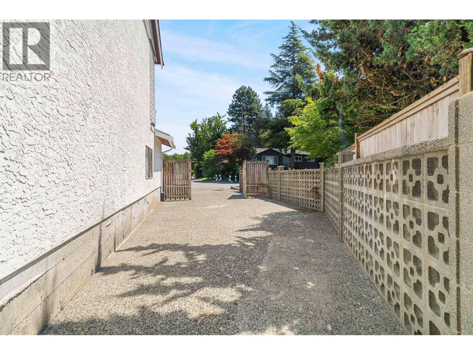 1204 Nestor Street, Coquitlam, British Columbia V3E 1H6 - Photo 31 - R3107725