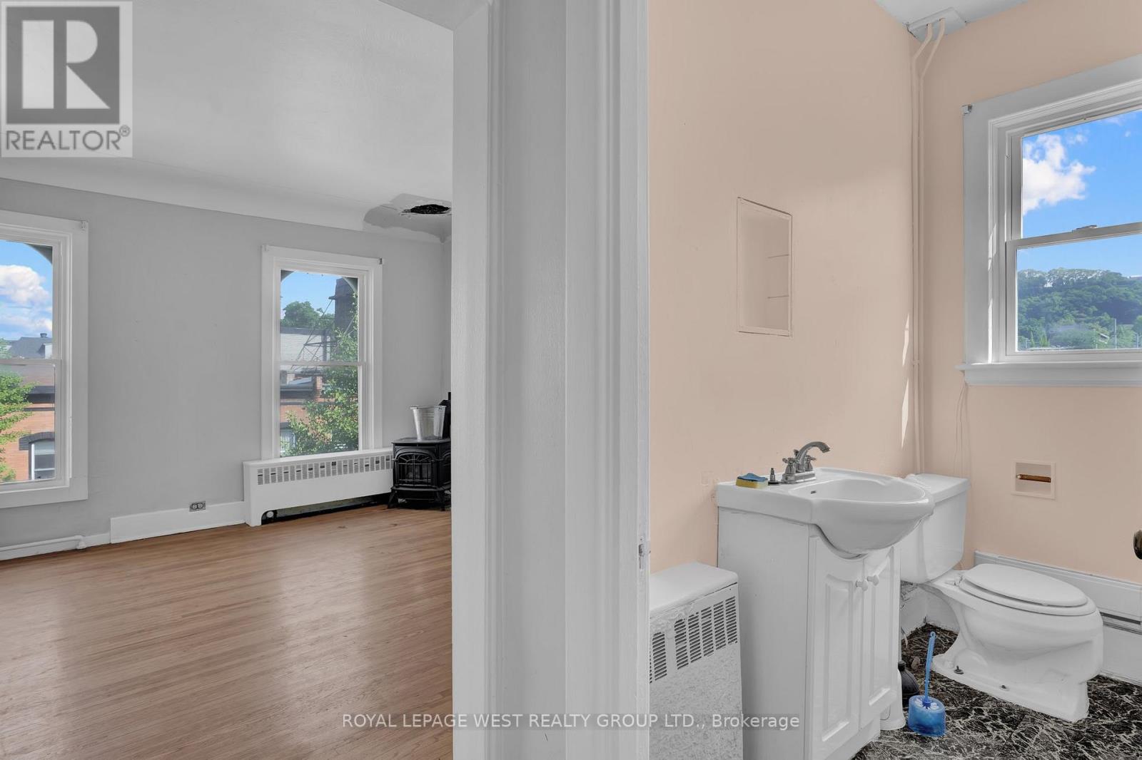 174 John Street S, Hamilton, Ontario  L8N 2C6 - Photo 13 - X12991108