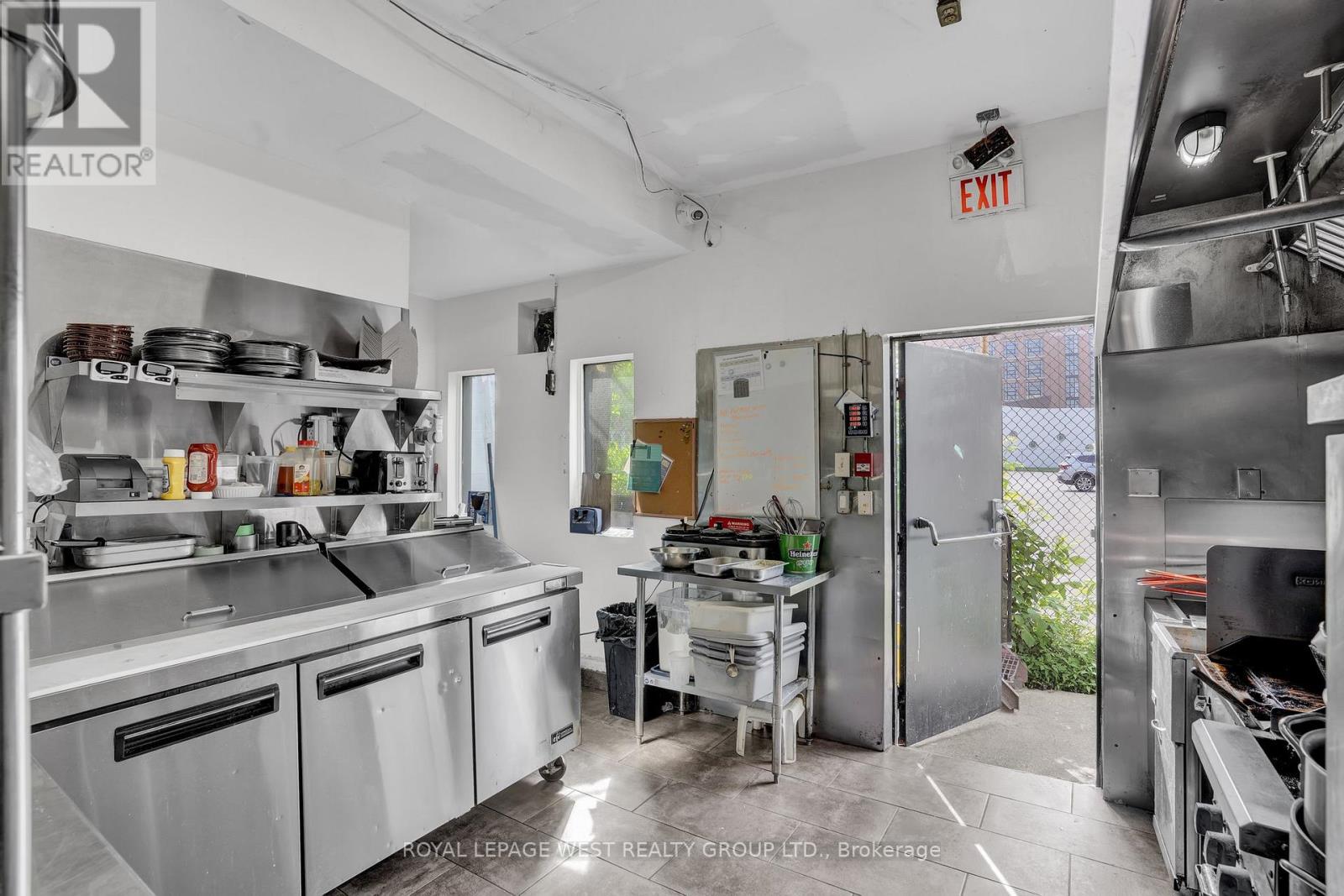 174 John Street S, Hamilton, Ontario  L8N 2C6 - Photo 9 - X12991108