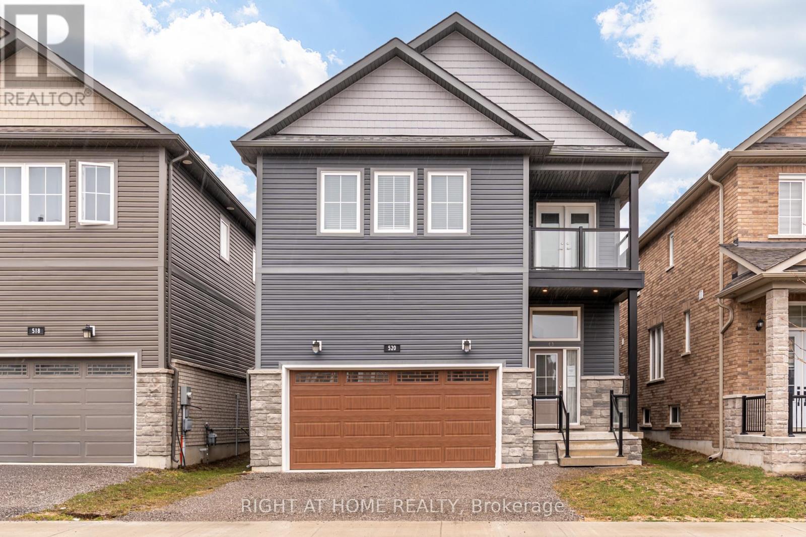 520 CLAYTON AVENUE, Peterborough, Ontario